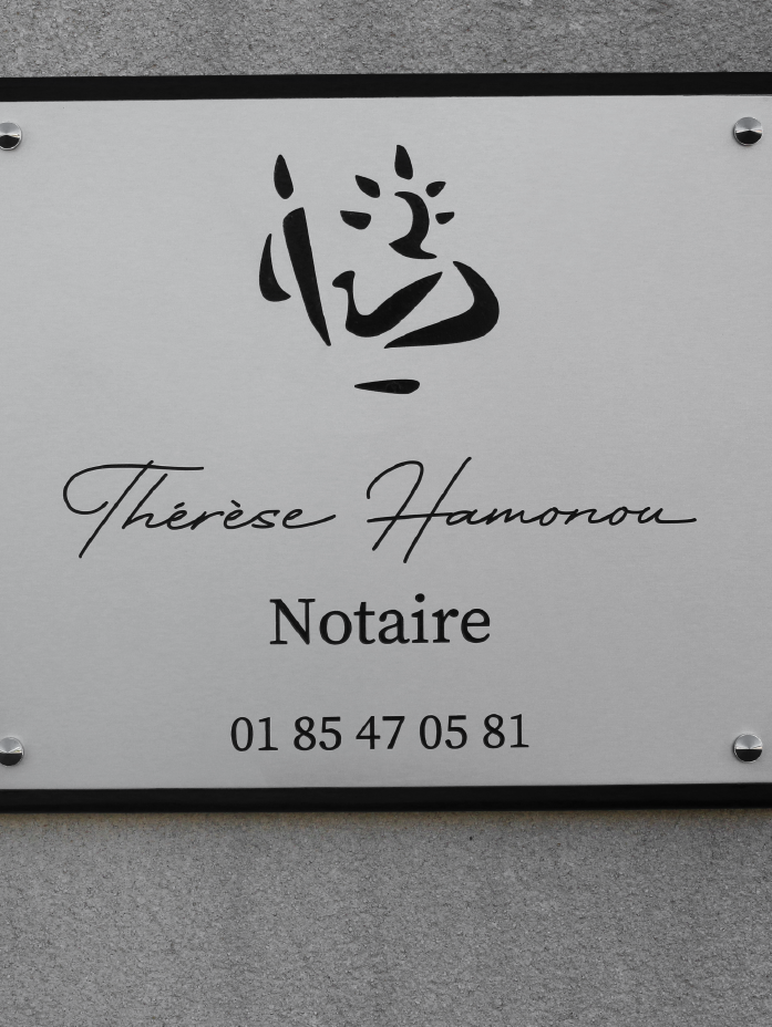 Plaque office Maître Thérèse Hamonou